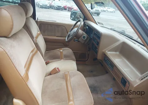 1993 Dodge Dakota из США, поврежденный, VIN 1B7FL23X9PS212576